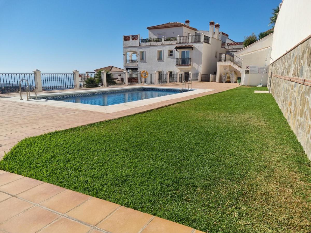 Elegant Apartment With Fantastic Views At The Top Of Calahonda Sitio de Calahonda Exteriér fotografie