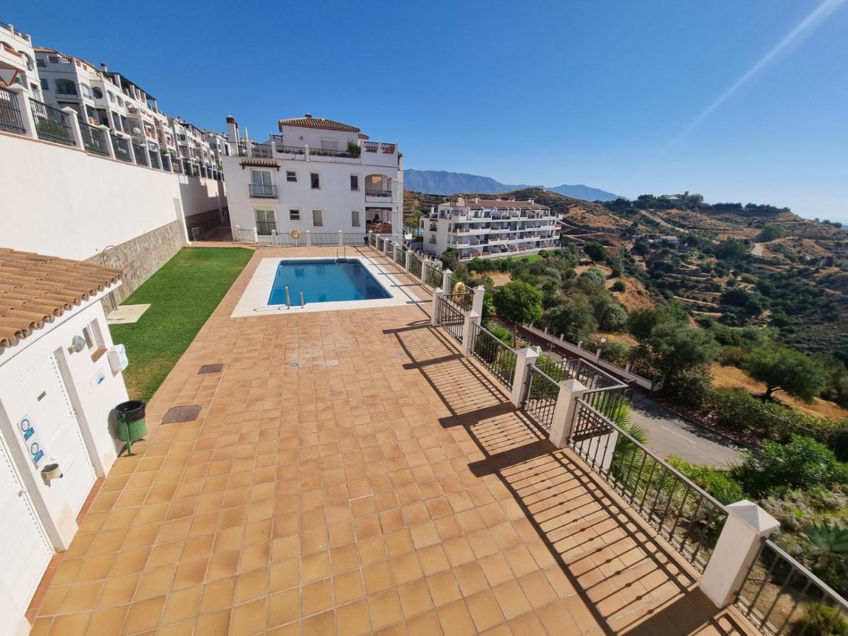 Elegant Apartment With Fantastic Views At The Top Of Calahonda Sitio de Calahonda Exteriér fotografie