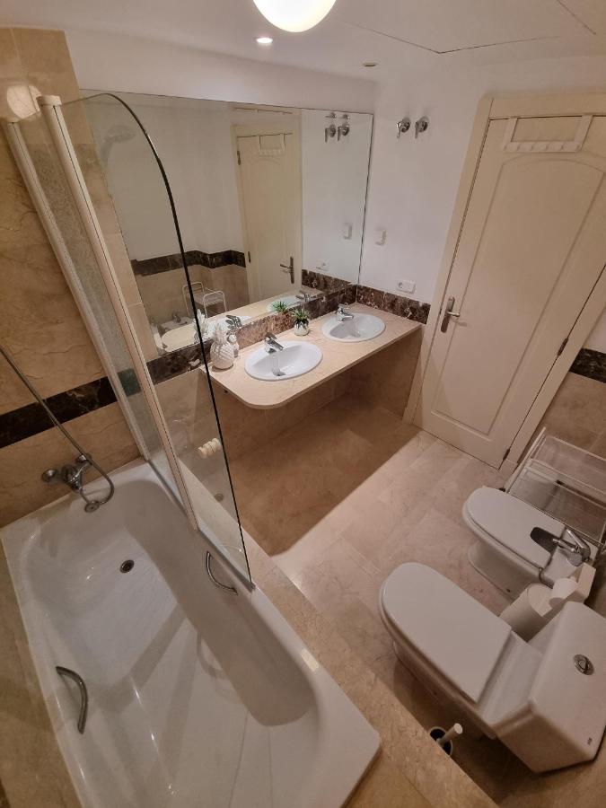 Elegant Apartment With Fantastic Views At The Top Of Calahonda Sitio de Calahonda Exteriér fotografie